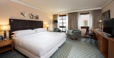 hilton hotel dresden-4