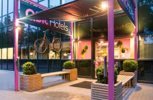 Ontspannen stedentrip in modern stadshotel in Amsterdam