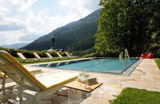 Urlaubsfeeling pur inmitten der imposanten Kulisse der Kitzbüheler Alpen