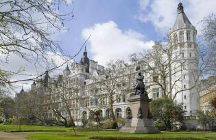 Entdecken Sie London vom Ufer der Themse aus